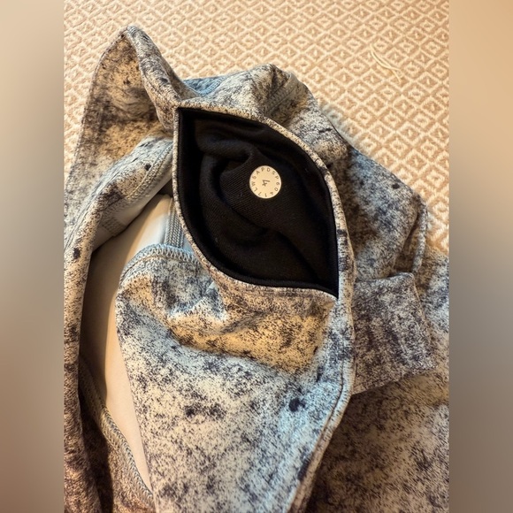 Lululemon Patterned Leggings - Picture 2 of 4